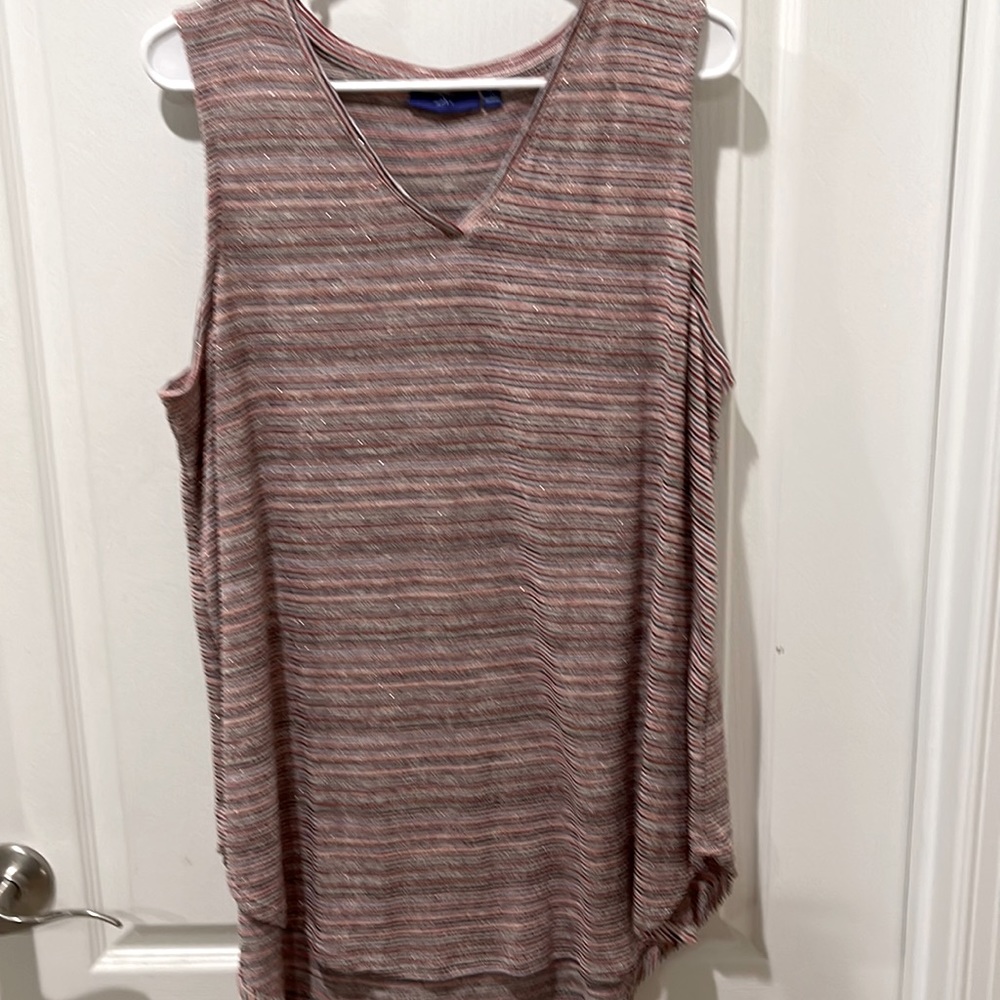 Apt 9 women’s tank top